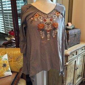 Karyn Seo Embroidered top Small
